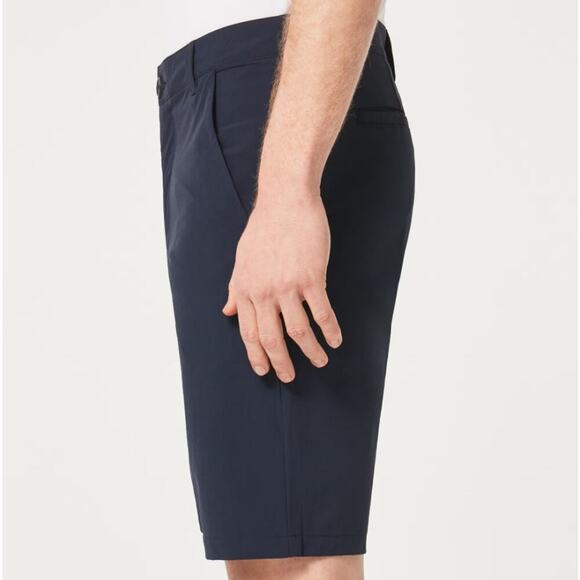 NWT Oakley Men's Fathom Take Pro Shorts 3.0  in Navy in Size 32 - Picture 3 of 9